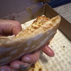 Little Caesars - Thin crust in square shape