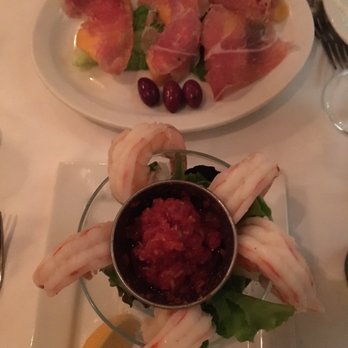 Donatello Restaurant - Prosciutto cantaloupe and shrimp cocktail - Italian Near Me - Toronto, Ontario Donatello Restaurant - Prosciutto cantaloupe and shrimp cocktail - Italian Near Me - Toronto, Ontario
