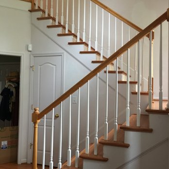 Southern Hardwood Floors - a view of a staircase in a home - Flooring Near Me Southern Hardwood Floors - a view of a staircase in a home - Flooring Near Me