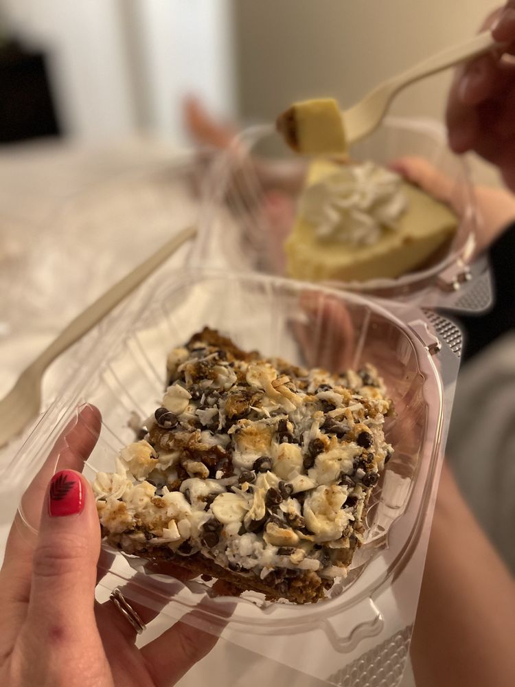 Fireman Derek's Bake Shop & Cafe