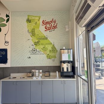 Simply Salad - Water station - Salad Near Me - Inglewood, California Simply Salad - Water station - Salad Near Me - Inglewood, California