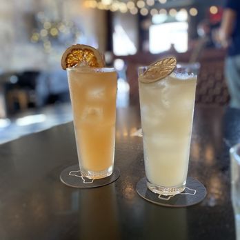 La Factoría - Lavender Mule & Buffalo Solider - Cocktail Bars Near Me - San Juan, Puerto Rico La Factoría - Lavender Mule & Buffalo Solider - Cocktail Bars Near Me - San Juan, Puerto Rico