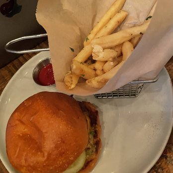 Le Chick - Double Dirty Burger - Cocktail Bars Near Me - Miami, Florida