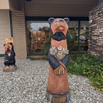 Black Bear Diner - Welcome Bear's - Breakfast & Brunch Near Me - Vista, California