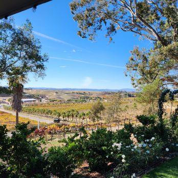 Grapeline Wine Tours - Falkner- Beautiful property. - Wine Tours Near Me - Temecula, California Grapeline Wine Tours - Falkner- Beautiful property. - Wine Tours Near Me - Temecula, California