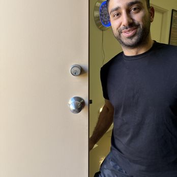 24Seven Locksmith Door Installation - Lock change and knob replacement. - Keys & Locksmiths Near Me - Scottsdale, Arizona
