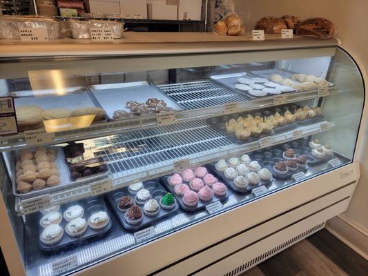 2B Whole Gluten-Free Bakery by null