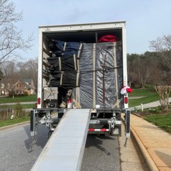 Happy Wheels Moving - Packing