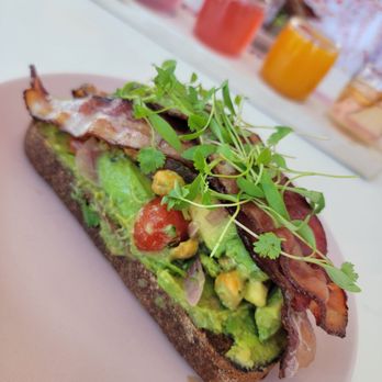 Cafe Lola - Cafes Near Me - Las Vegas, Nevada