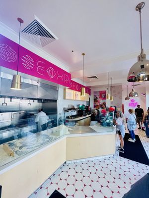 Beignets Expressed by null