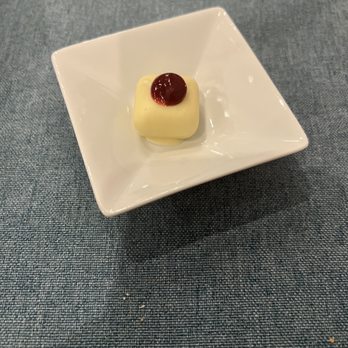 Qui Sorrento - Palate cleanser - Restaurants Near Me - Sorrento, NA