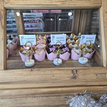 Pinkitzel - More cupcakes - Cupcakes Near Me - Tulsa, Oklahoma
