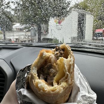 Boni's Tacos - Carne asada breakfast burrito - Mexican Near Me - Cambria, California Boni's Tacos - Carne asada breakfast burrito - Mexican Near Me - Cambria, California