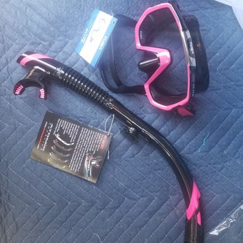 Santa Barbara Aquatics - New scuba mask and gear, came with SBA's guaranteed fitment (definitely dont want a leaky mask) - Sporting Goods Near Me - Goleta, California