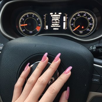Gloss Nail Bar - Color 114 - Nail Salons Near Me - Houston, Texas