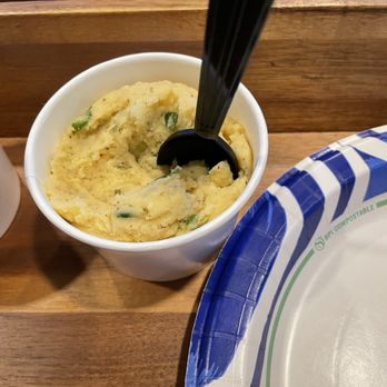Bludso's BBQ - Flavorless and vinegary potato salad - Barbeque Near Me - Panorama City, California