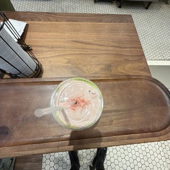 Wa-Iro - Strawberry Matcha Latte - Bakeries Near Me - Pasadena, California