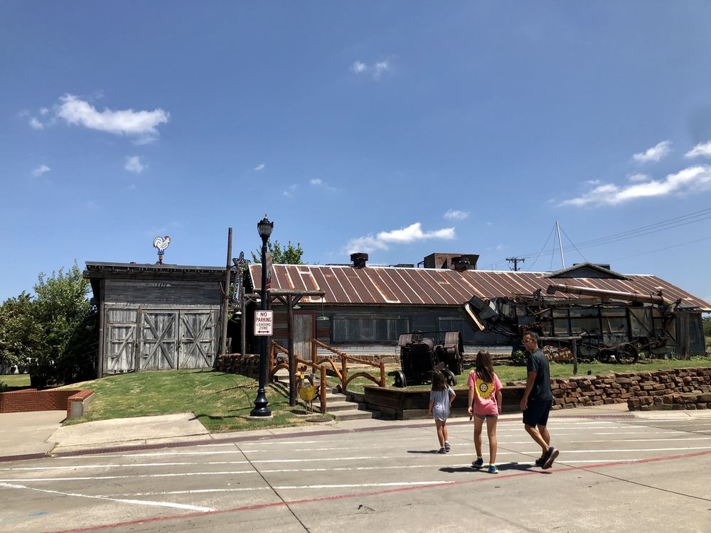 Babe's Chicken Dinner House