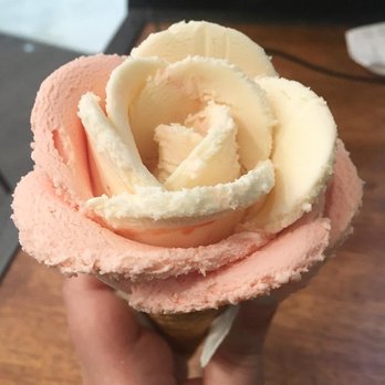 i-Creamy - Pinky Milky and White Chocolate Strawberry Cheesecake - Ice Cream & Frozen Yogurt Near Me - Sydney, NSW i-Creamy - Pinky Milky and White Chocolate Strawberry Cheesecake - Ice Cream & Frozen Yogurt Near Me - Sydney, NSW