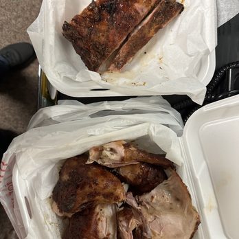 J's Var-B-Q - No sauce. Meat dry and flavorless. - Barbeque Near Me - Albuquerque, New Mexico
