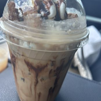 Radix House Coffee Shop - Toffee crunch latte - Coffee & Tea Near Me - Austin, Texas Radix House Coffee Shop - Toffee crunch latte - Coffee & Tea Near Me - Austin, Texas