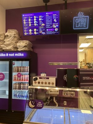 Insomnia Cookies by null