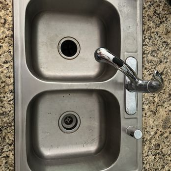 Roseville Plumbing Solutions - Old sink - Plumbing Near Me - Roseville, California Roseville Plumbing Solutions - Old sink - Plumbing Near Me - Roseville, California