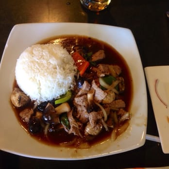 Thai Basil - Lunch L3 with Beef - Thai Near Me - Roseville, California Thai Basil - Lunch L3 with Beef - Thai Near Me - Roseville, California