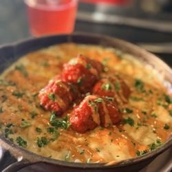 Carousel Bar - Buffalo mac & cheese