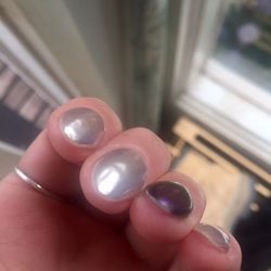 Glamourous Nails - Horrible business, horrible work, rude staff, dodgy as! (2 days after getting done).
