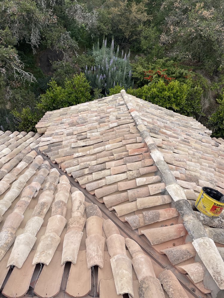 Slide of Carrillo Roofing