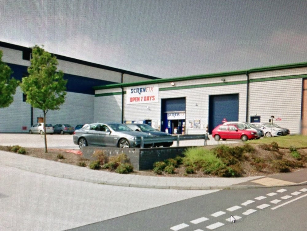SCREWFIX Updated April 2024 Acorn Industrial Estate, London, United