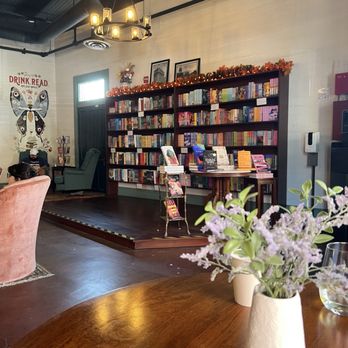 Vintage Bookstore And Wine Bar - Wine Bars Near Me - Austin, Texas Vintage Bookstore And Wine Bar - Wine Bars Near Me - Austin, Texas