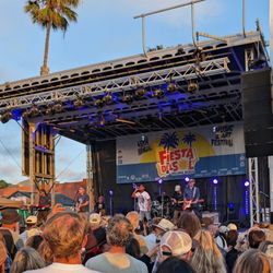 Fiesta Del Sol - Sunset concert with Common Sense.