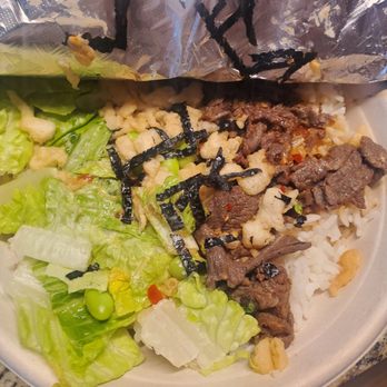 Bento Bus - Steak teriyaki bowl - Food Trucks Near Me Bento Bus - Steak teriyaki bowl - Food Trucks Near Me