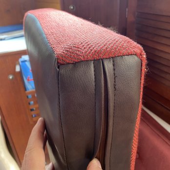 Champion´s - I didn't expect them to do the vinyl backing but they took that initiative! The original had white vinyl but they picked a nicer color! - Furniture Reupholstery Near Me - Tijuana, BCN