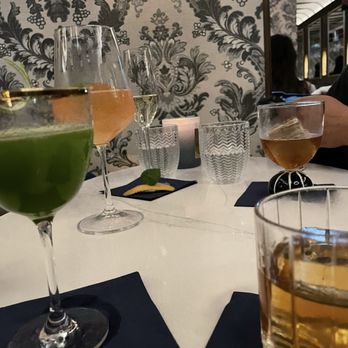 C Suite - Cocktail Bars Near Me - Toronto, Ontario