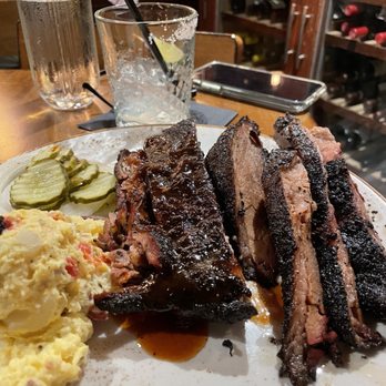 Killen's - BBQ plate - Southern Near Me - Houston, Texas Killen's - BBQ plate - Southern Near Me - Houston, Texas