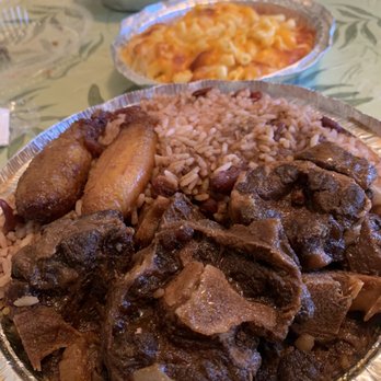 Jamaican Flavors - Oxtail with rice and plantains - Bakeries Near Me - Jamaica, New York