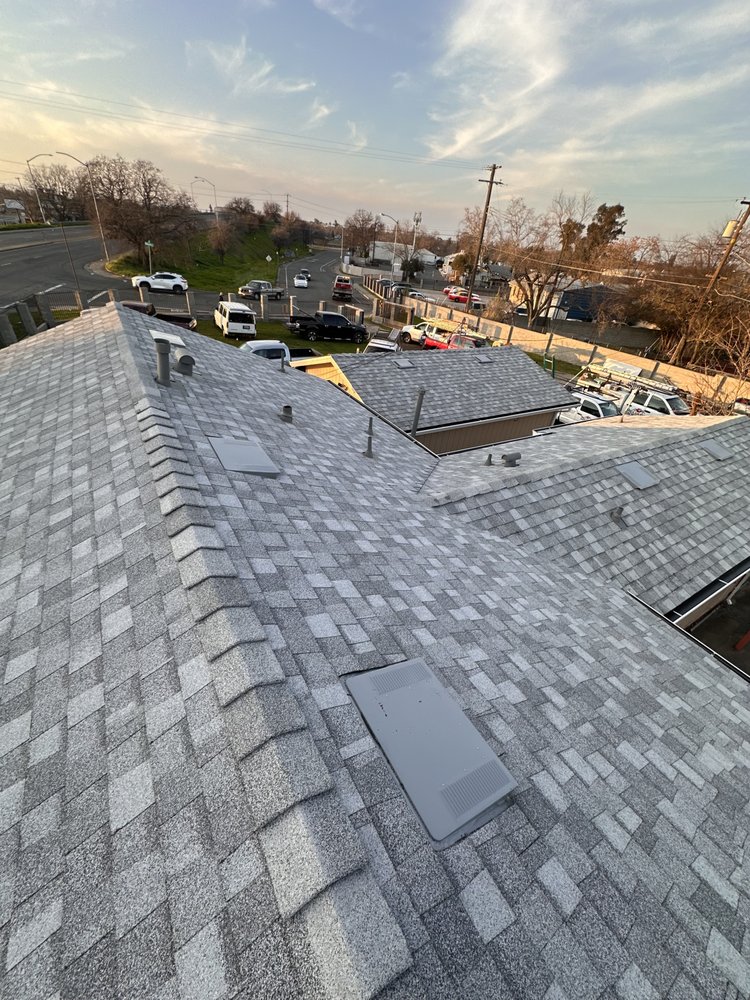 Slide of Reliable Roofing Loomis