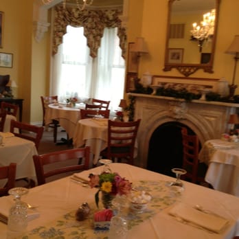 Teaberry's Tea Room - Upstairs tea room - Tea Rooms Near Me - Flemington, New Jersey