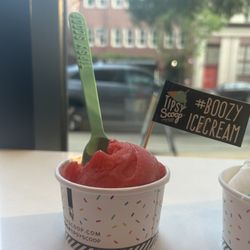 Tipsy Scoop - Sangria flavor