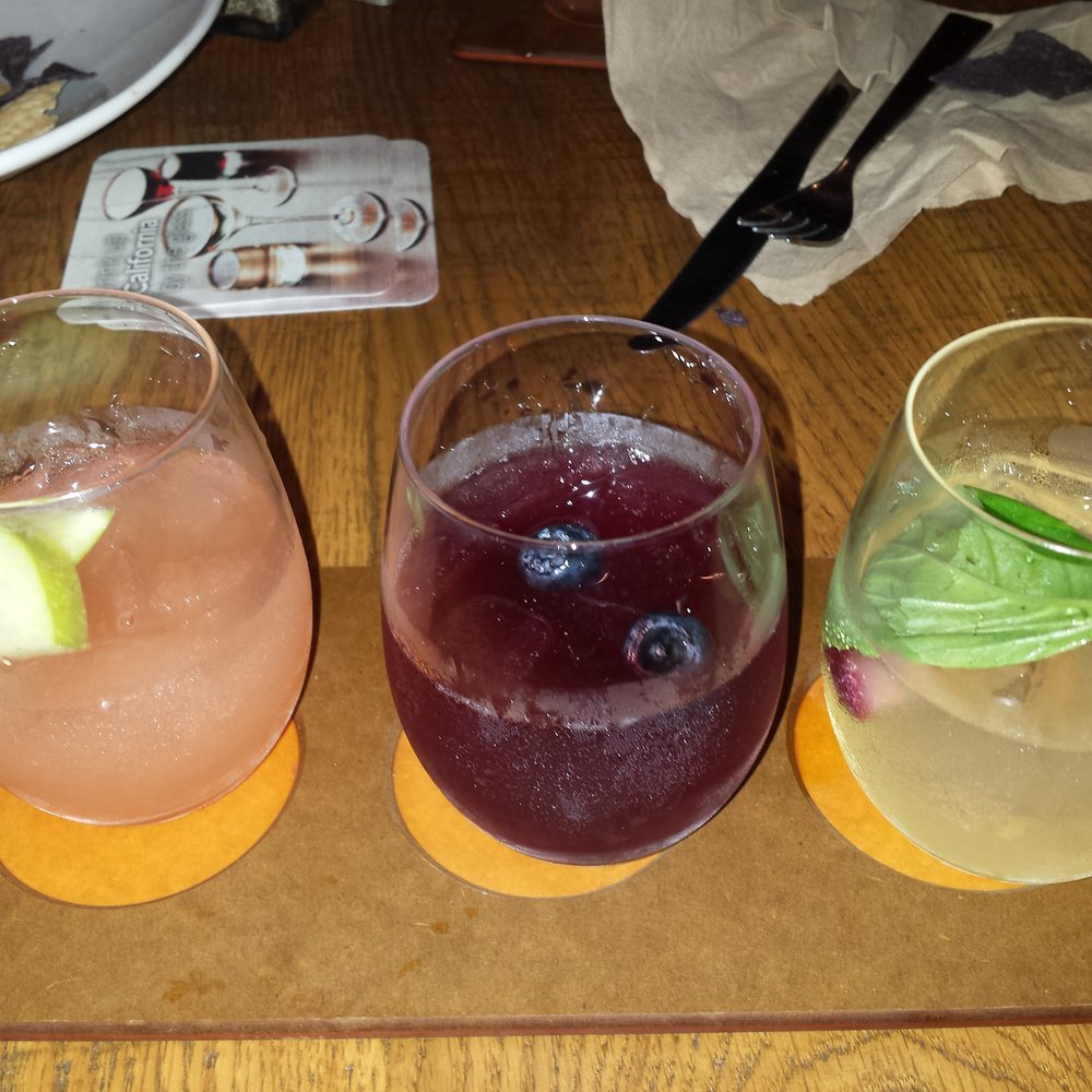 California Pizza Kitchen - Sangria flight - Pizza Near Me - Honolulu, Hawaii California Pizza Kitchen - Sangria flight - Pizza Near Me - Honolulu, Hawaii
