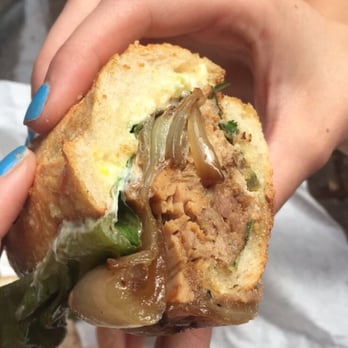 Un Bien - Caribbean Roast - Cuban Near Me - Seattle, Washington Un Bien - Caribbean Roast - Cuban Near Me - Seattle, Washington