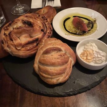 Doris Metropolitan - House bread - Steakhouses Near Me - Houston, Texas Doris Metropolitan - House bread - Steakhouses Near Me - Houston, Texas