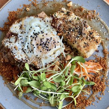 Kitoko Maui - Beef Loco Moco - Food Trucks Near Me - Kihei, Hawaii Kitoko Maui - Beef Loco Moco - Food Trucks Near Me - Kihei, Hawaii