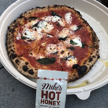 Hella Pie Pizza - Margherita pizza and hot honey - Pizza Near Me - Tracy, California