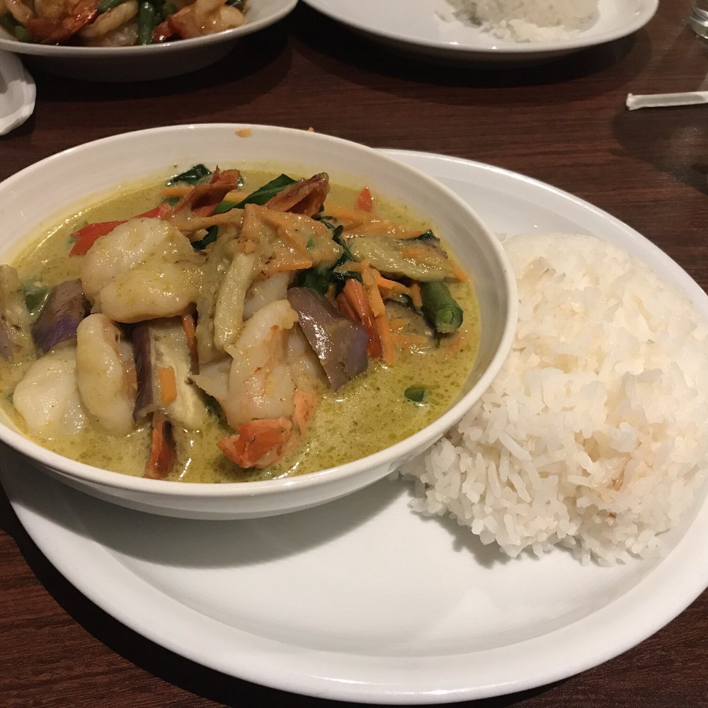 Carlson's Donuts & Thai Kitchen - gaeng keo wan (green curry with shrimp and rice) - Donuts Near Me - Annapolis, Maryland
