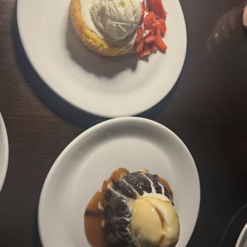BLVD Steak - Butter cake and lava cake with ice cream - Steakhouses Near Me - Sherman Oaks, California