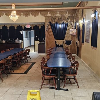 Hummus House - Mediterranean Near Me - Hawthorne, California